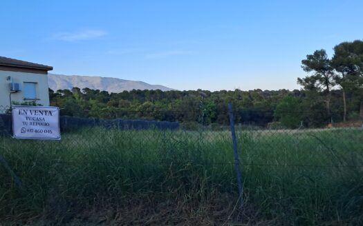 Terreno en venta en Calle de Matagalls