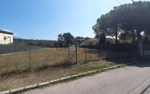 Terreno en venta en Calle de Matagalls