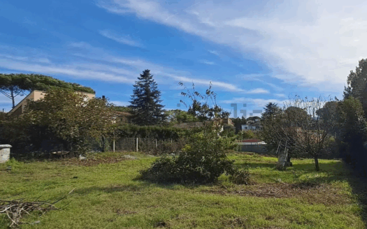 Terreno en venta en Calle Roure