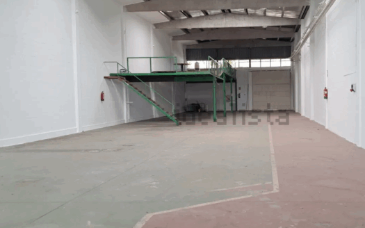 Alquiler de nave en Calle Rectoria de Collsabadell