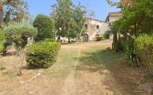 Masía y vivienda en Sant Pere de Vilamajor